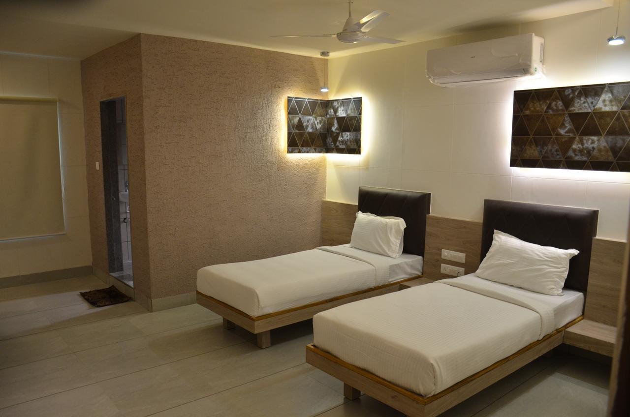 Hotel Apple Residency Pātan Zewnętrze zdjęcie