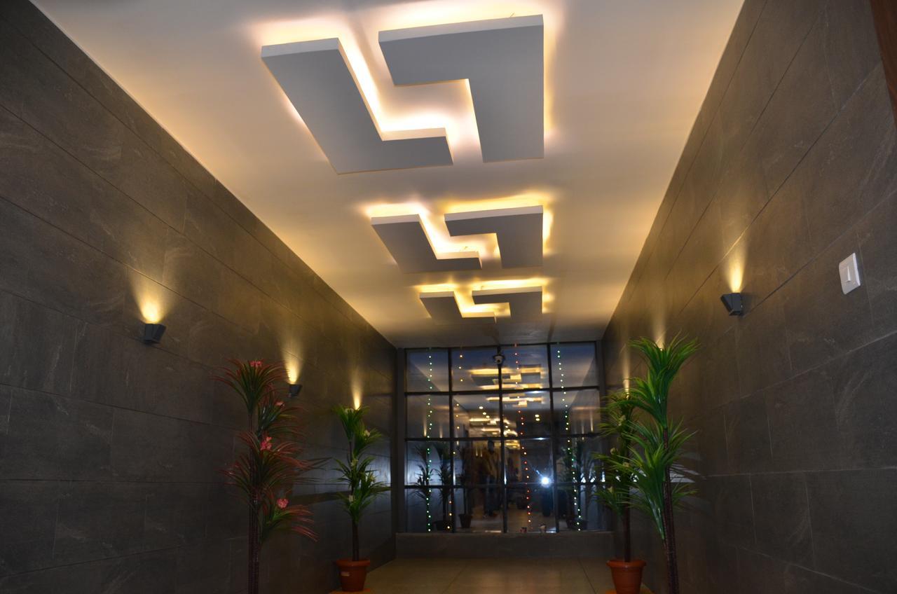 Hotel Apple Residency Pātan Zewnętrze zdjęcie