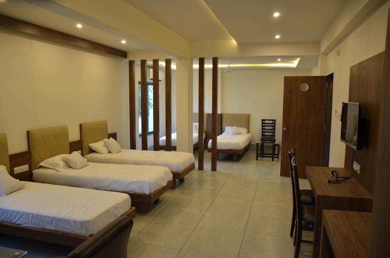 Hotel Apple Residency Pātan Zewnętrze zdjęcie