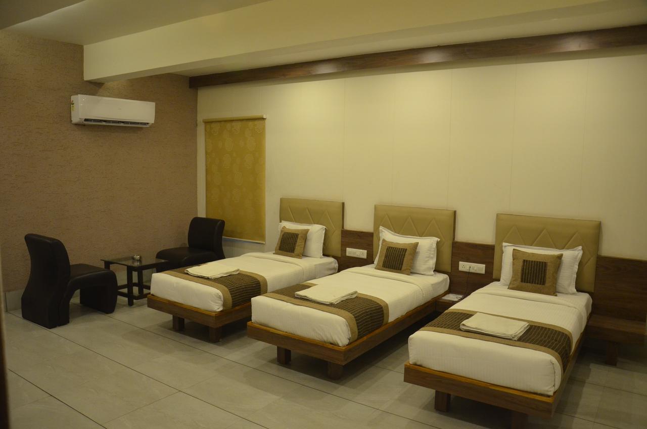 Hotel Apple Residency Pātan Zewnętrze zdjęcie