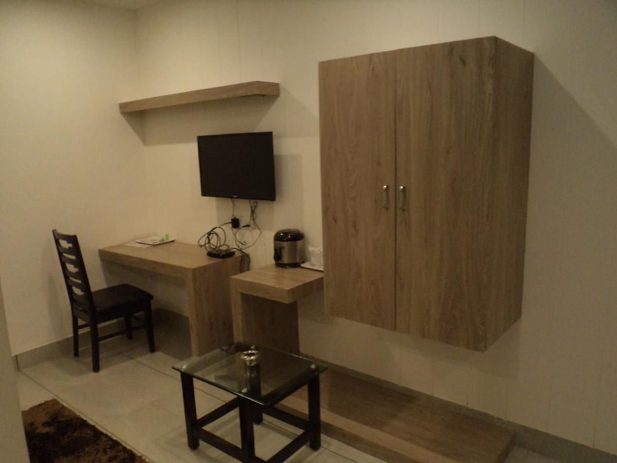 Hotel Apple Residency Pātan Zewnętrze zdjęcie