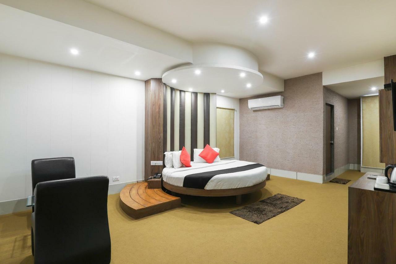Hotel Apple Residency Pātan Zewnętrze zdjęcie