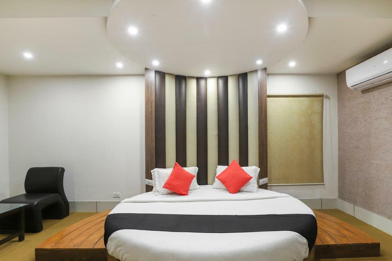 Hotel Apple Residency Pātan Zewnętrze zdjęcie