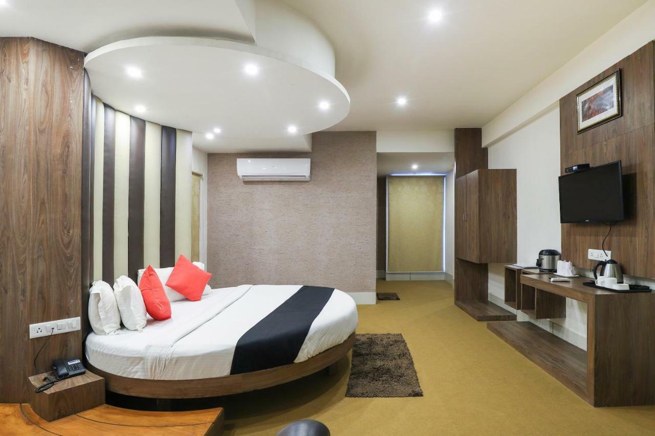 Hotel Apple Residency Pātan Zewnętrze zdjęcie